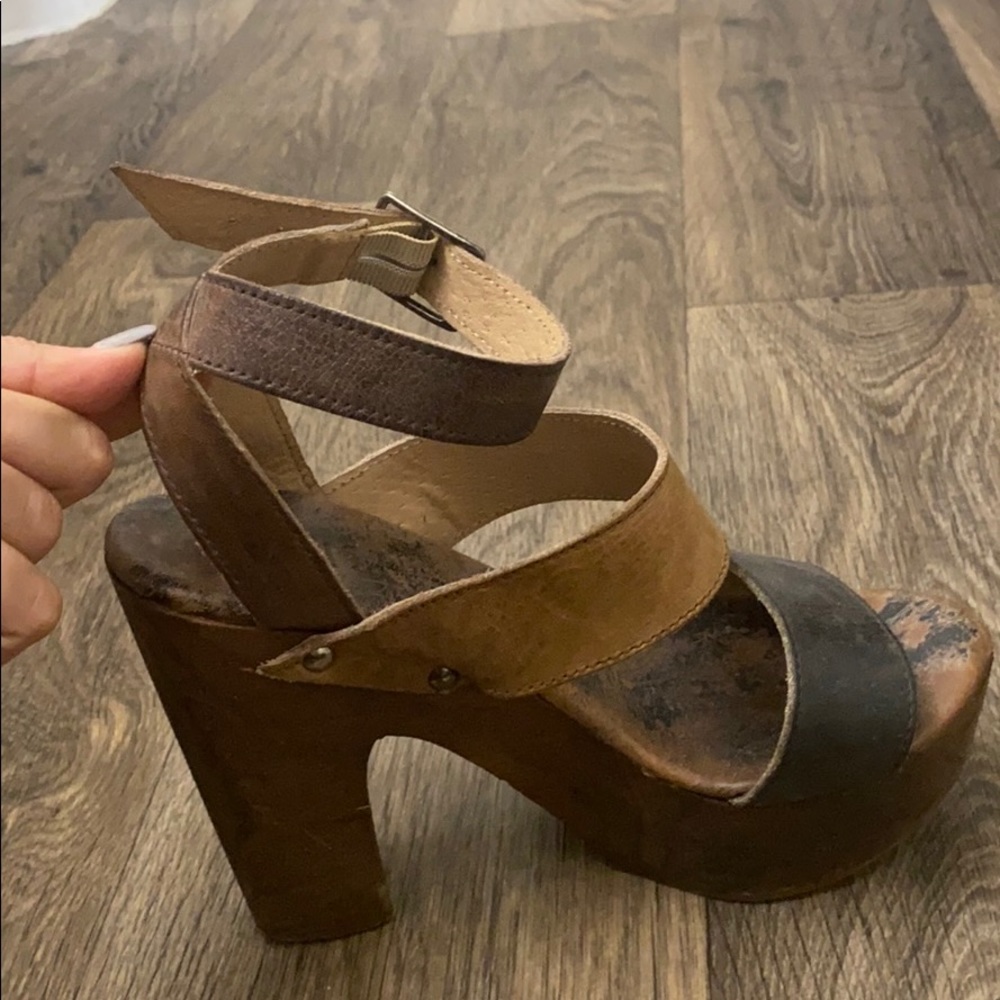 Platform heels